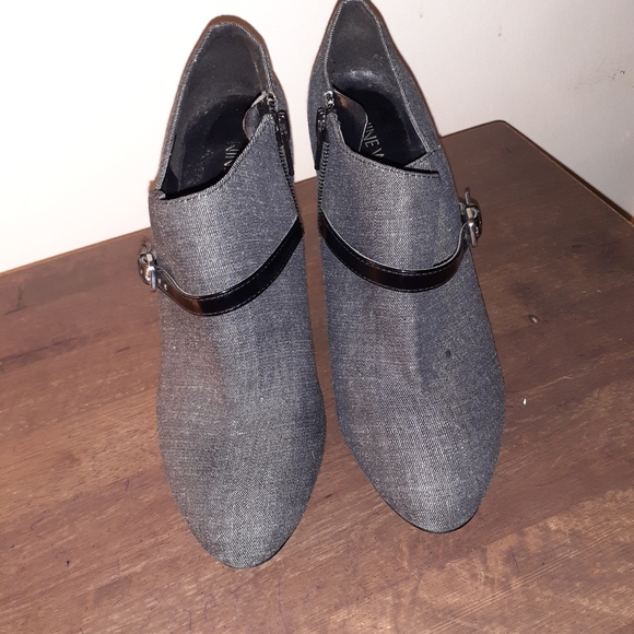 Nine West boots - Picture 1 of 4